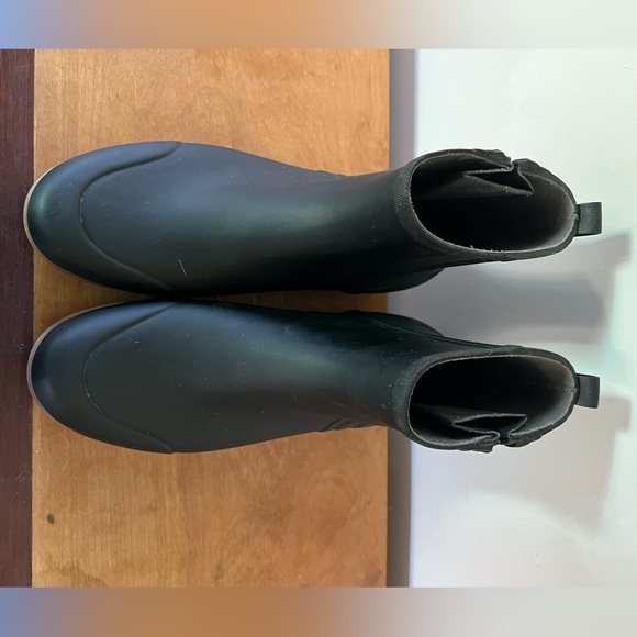 Bogs Rain Boots - Picture 6 of 13